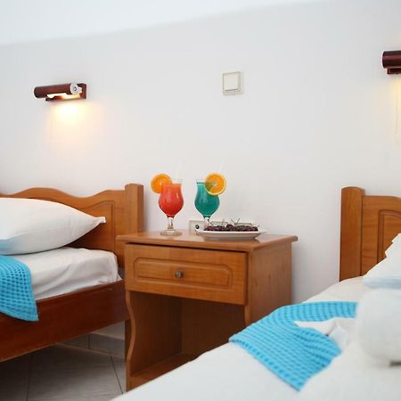 Theocharis Bros - Studios Apartments Áyios Nikítas Extérieur photo
