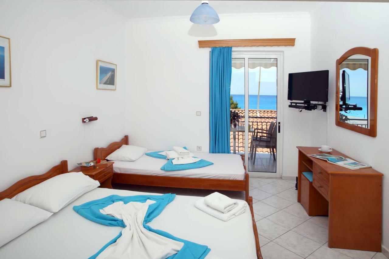 Theocharis Bros - Studios Apartments Áyios Nikítas Extérieur photo
