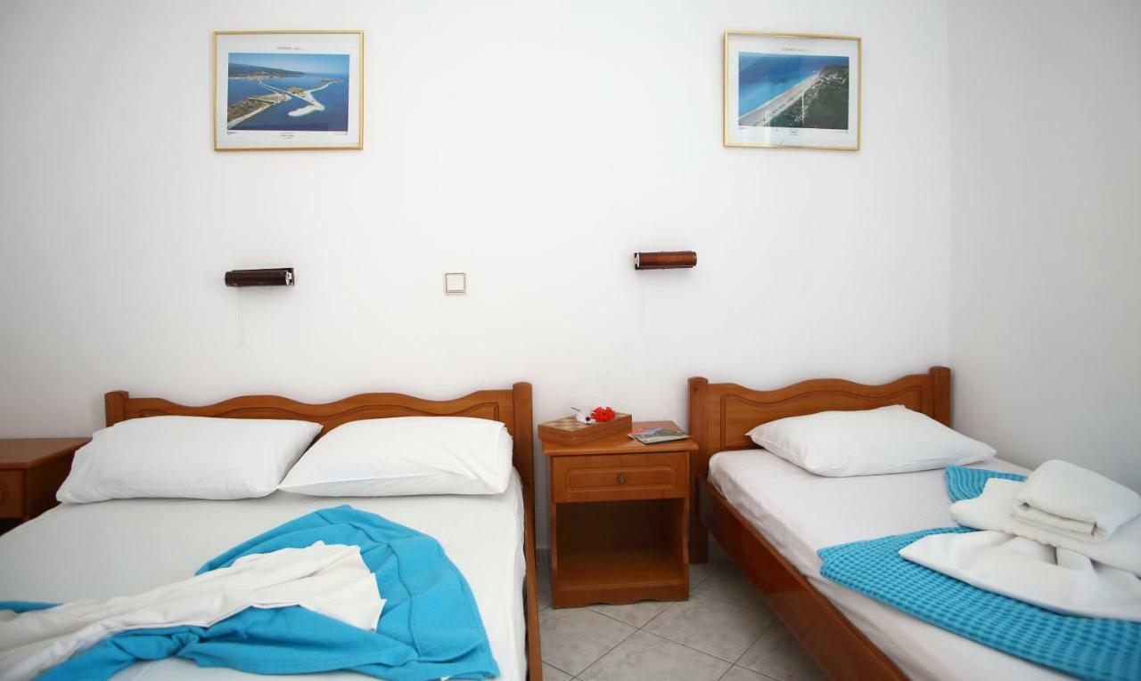 Theocharis Bros - Studios Apartments Áyios Nikítas Extérieur photo
