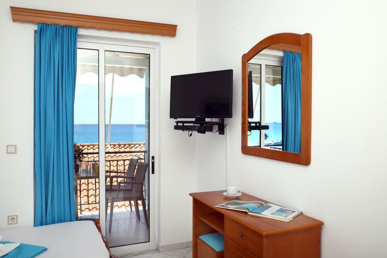 Theocharis Bros - Studios Apartments Áyios Nikítas Extérieur photo